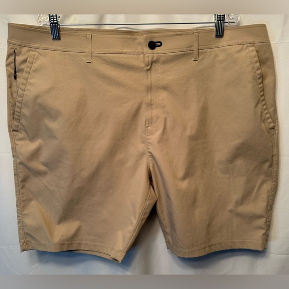 Lot Of 2 Public Rec Tech Dealmaker Tech Shorts Men’s Size 44 8” Tan & Gray - Picture 5 of 16